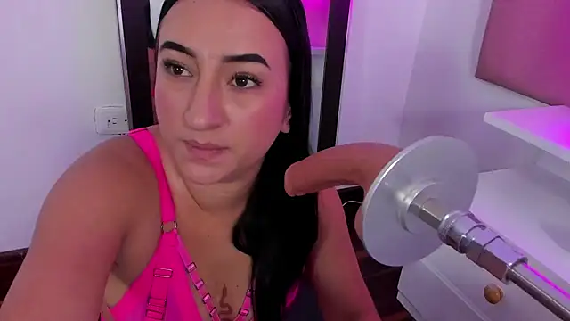 SammyMorales online show from March 2, 12:45 pm