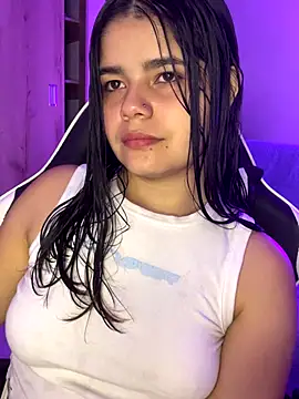 pretty angela1 online show from October 27, 5:22 am