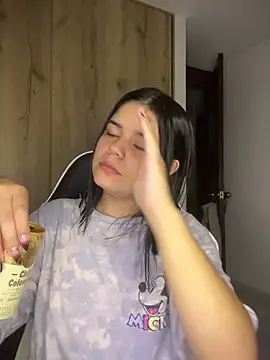 pretty angela1 online show from December 16, 1:54 am