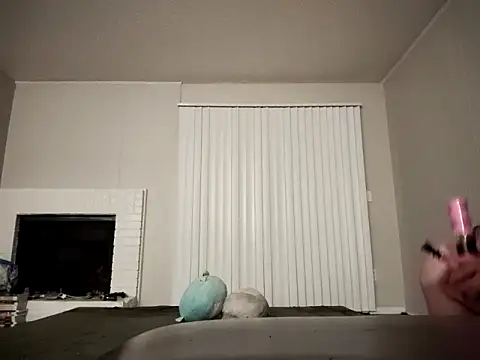 Itallionstallion online show from March 10, 6:38 am