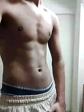 Snapshot of iamharryy chatting on February 8, 10:57 pm iamharryy online show from February 8, 10:57 pm