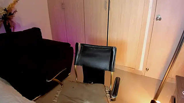 rachaeldeckard   online show from October 30, 3:41 am