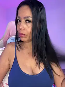 KarolRubi1 online show from December 16, 10:48 pm