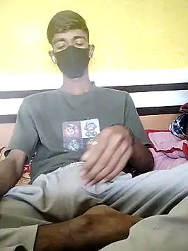 virsharma69 online show from February 6, 5:12 am