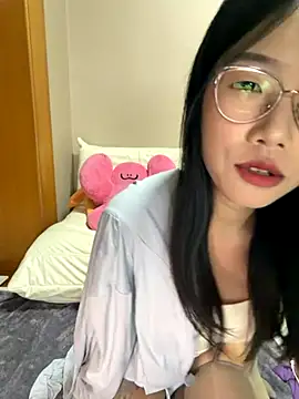 Snapshot of berberson chatting on September 20, 1:34 pm berberson online show from September 20, 1:34 pm