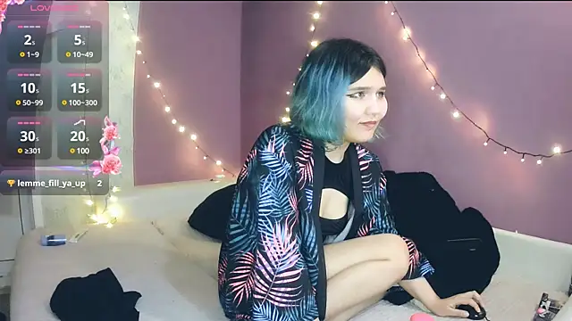 Saika Chan online show from December 27, 9:32 pm