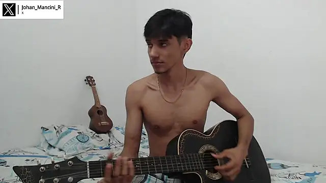 Snapshot of Johan_Mancini_R chatting on January 4, 12:59 pm Johan Mancini R online show from January 4, 12:59 pm