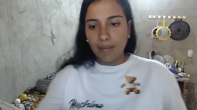 Coral0403 online show from March 14, 9:43 pm