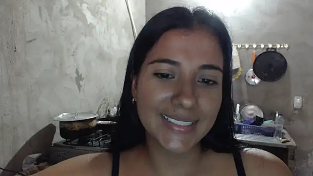 Coral0403 online show from March 21, 10:39 pm