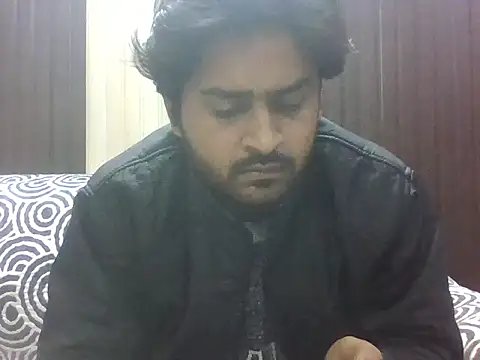 indihotguy online show from January 6, 8:12 pm