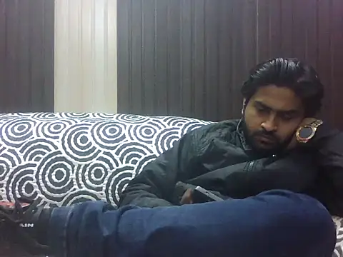 indihotguy online show from January 15, 1:59 pm