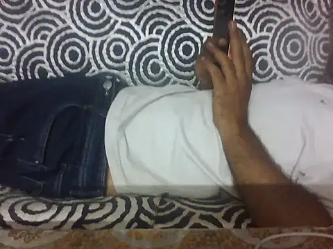 indihotguy online show from June 23, 10:13 am