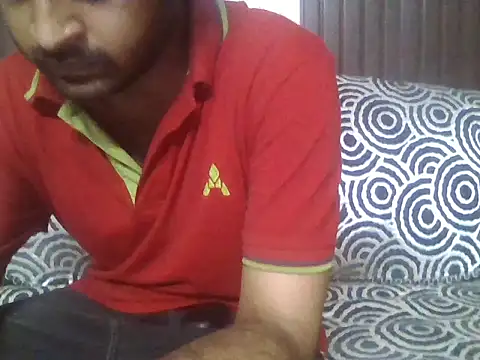 indihotguy online show from July 15, 7:41 pm