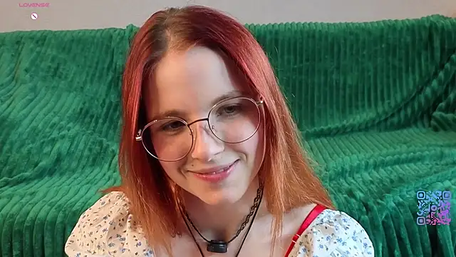 OhYumiYes online show from April 17, 6:55 pm