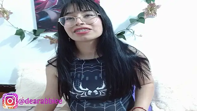 DearAbbiee online show from January 20, 4:12 pm