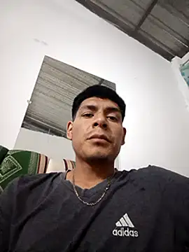 elmazitogrande online show from February 8, 2:36 am