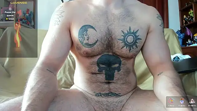 Snapshot of Lyon_White chatting on September 13, 12:38 pm Lyon White online show from September 13, 12:38 pm