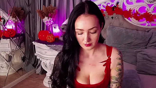 KimKhallifa online show from October 29, 4:59 am