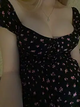 Snapshot of Vanzetti69 chatting on February 26, 4:17 pm Vanzetti69 online show from February 26, 4:17 pm