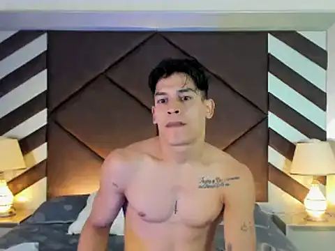 benjamincol online show from February 28, 11:58 am