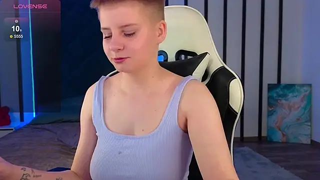 MissKrisWine online show from January 10, 1:20 pm