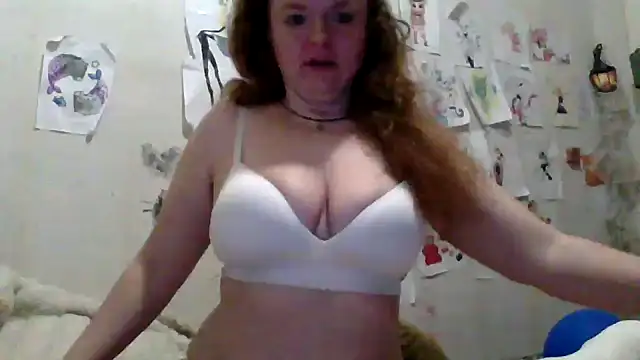 Snapshot of Rae_Jeannie chatting on March 15, 3:23 am Rae Jeannie online show from March 15, 3:23 am