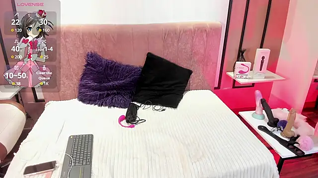 Snapshot of Nathalia_Stone chatting on February 28, 7:56 pm Nathalia Stone online show from February 28, 7:56 pm