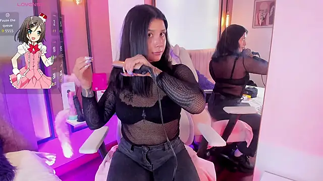 Snapshot of Nathalia_Stone chatting on September 17, 5:25 pm Nathalia Stone online show from September 17, 5:25 pm