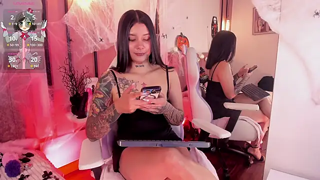 Snapshot of Nathalia_Stone chatting on October 3, 3:42 pm Nathalia Stone online show from October 3, 3:42 pm