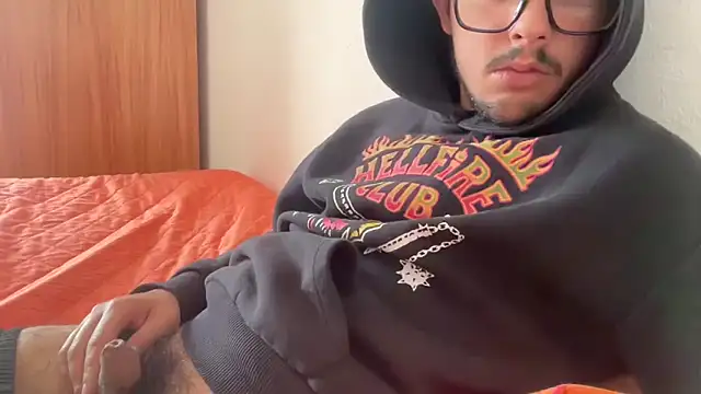 mauri200 online show from April 13, 2:33 pm