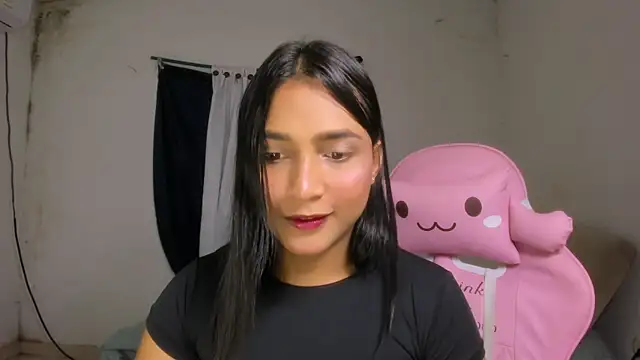 Miss noah18 online show from October 11, 9:13 pm