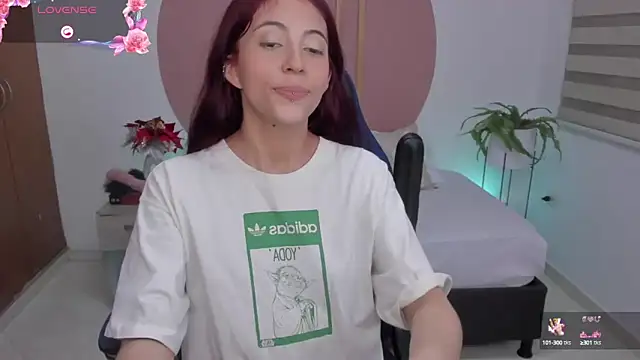 sweetpeach 20 online show from February 12, 10:15 pm