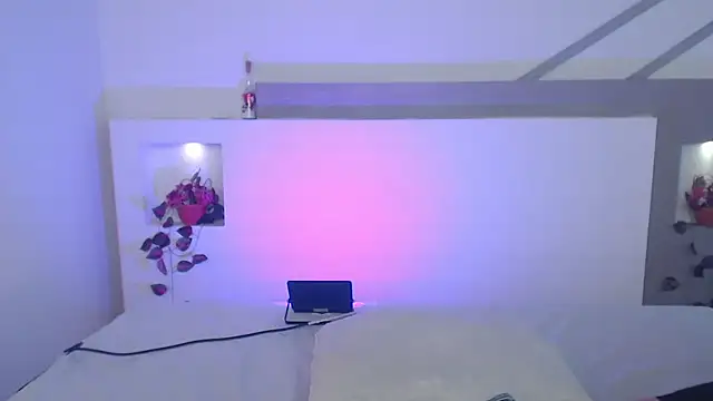 VenusEvans1 online show from March 15, 10:33 pm