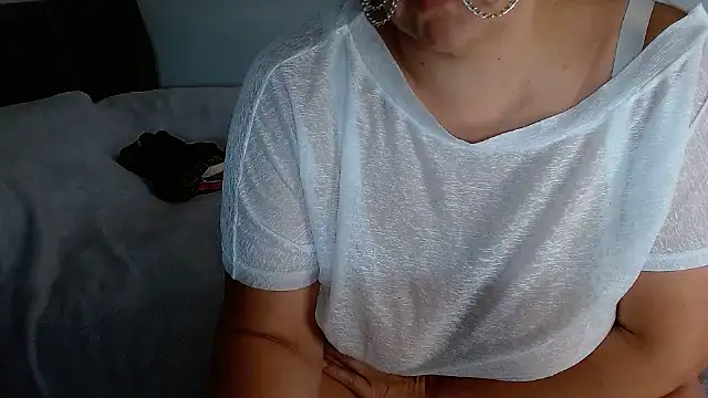 Betty2u online show from November 9, 10:57 am