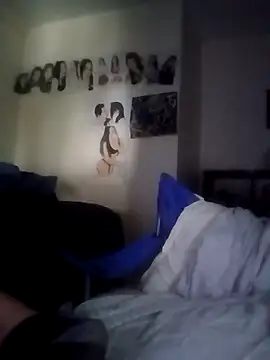 k1oudE online show from November 16, 4:56 pm