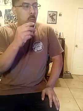 k1oudE online show from January 10, 4:58 am