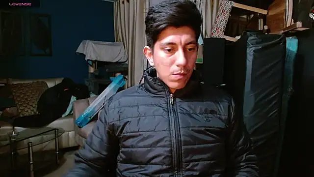 Noah-cock online show from November 11, 6:35 am