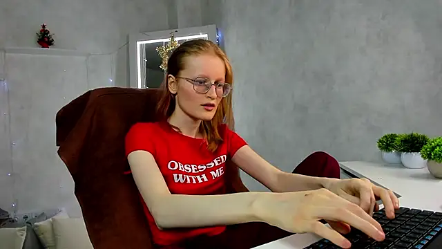 Snapshot of ElizabethHarpper chatting on January 6, 4:47 am ElizabethHarpper online show from January 6, 4:47 am