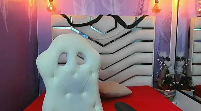Snapshot of arissha_lee chatting on January 22, 2:37 am arissha lee online show from January 22, 2:37 am