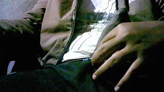 Snapshot of virgin_Odiaboy chatting on February 21, 4:19 pm virgin Odiaboy online show from February 21, 4:19 pm