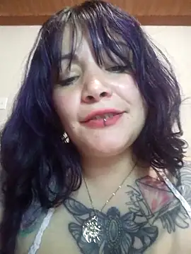 Miss Amelie online show from March 1, 8:13 am