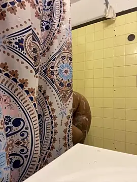 Cherrywood5 online show from January 8, 9:00 am