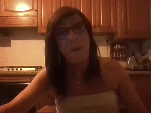 Tiabet online show from March 5, 9:00 pm