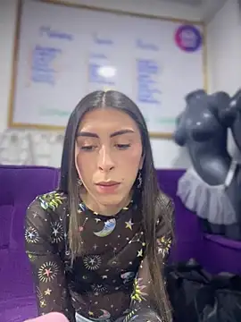 Sara Davina online show from March 2, 1:30 am