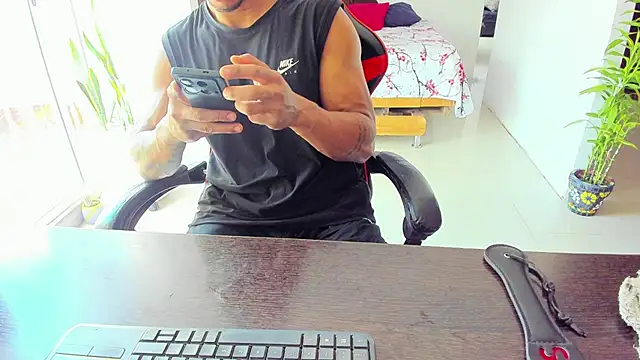 Adam Valenciia online show from October 21, 3:46 pm