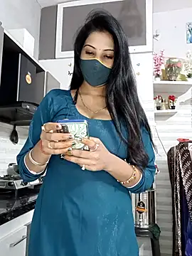 Best-Couple online show from December 15, 3:55 am