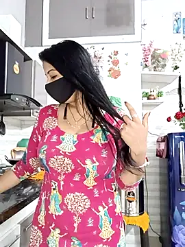 Best-Couple online show from May 15, 2:07 am