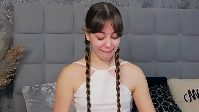 TheEmma online show from January 20, 3:18 pm