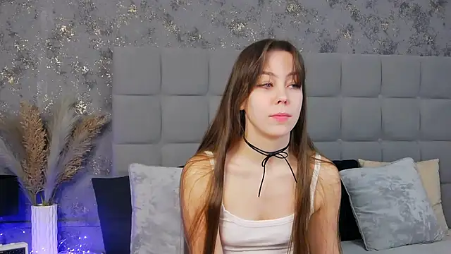 TheEmma online show from January 30, 8:22 am