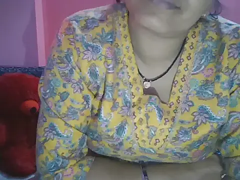 Snapshot of Hot-shanvi chatting on February 25, 6:01 am Hot-shanvi online show from February 25, 6:01 am